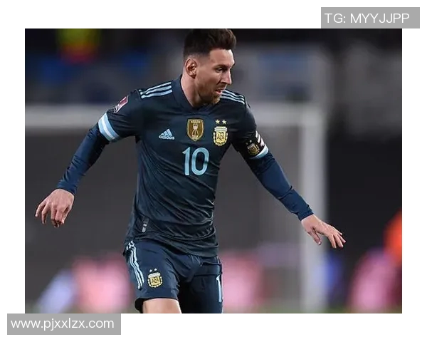 深圳足球队以63分领跑洲际杯积分榜展现强劲实力 深圳足球队以63分领跑洲际杯积分榜展现强劲实力